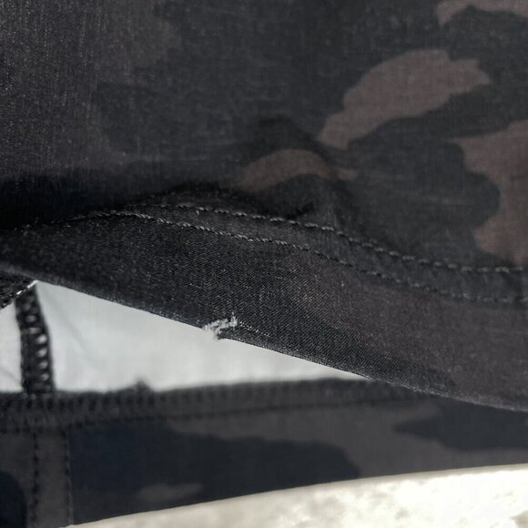 Vuori Athletic Shorts Lined Mens 28-30" Waist Camo Sports Training Gym - Picture 4 of 14